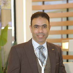 Mohamed Yacout, مدير علاقات عامه