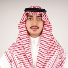 خالد النمله, متدرب محلل مالي