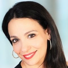 ماريا باباجورجيو, European Lawyer - Translator