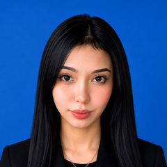 Maria Vinessa Suyat, Cashier / Hostess